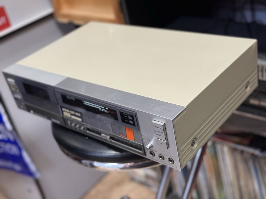 Stereo cassette deck Sony TC-FX 77 в коллекционном состоянии!