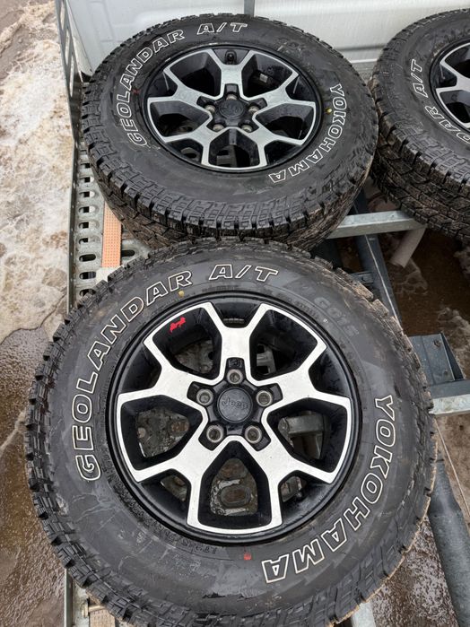 Гуми 245/75R17 YOKOHAMA Geolanda