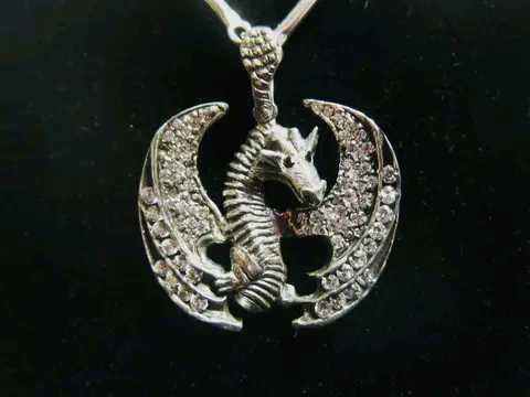 Сребърни медальони