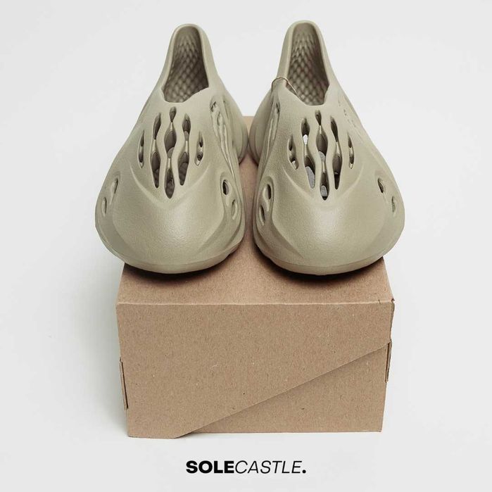 Adidas Yeezy Foam RNR 'Stone Salt’