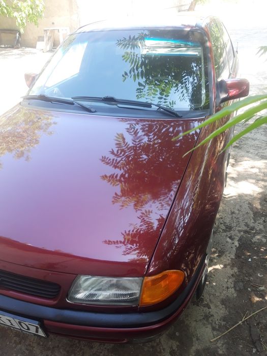 Опель астра в отличном состоянии срочно