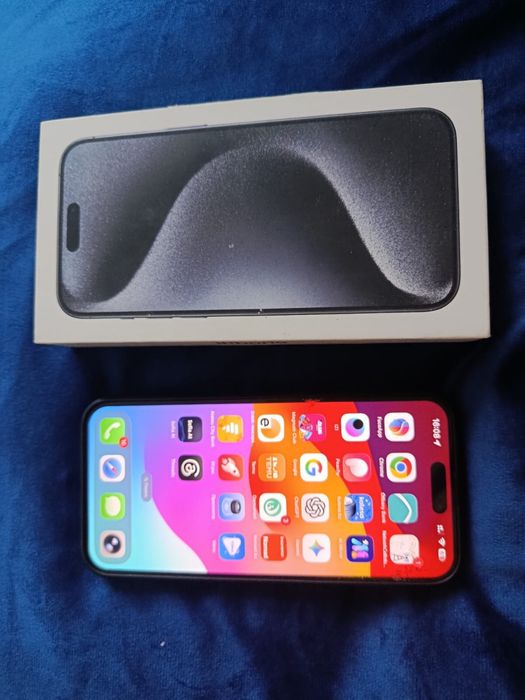 iPhone 15 Pro Max 512 GB (US Version / eSIM) — идеальное состояние