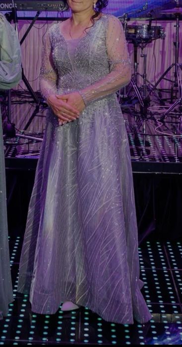 Продается вечернее платье