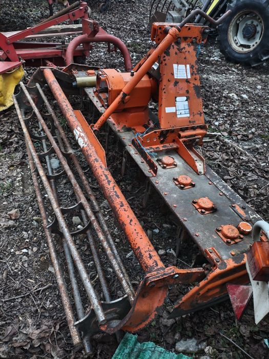 Freza de pământ rotativă 2,5 m, grapă