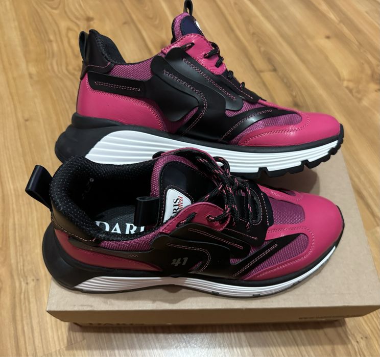 Страхотни маратонки Daris