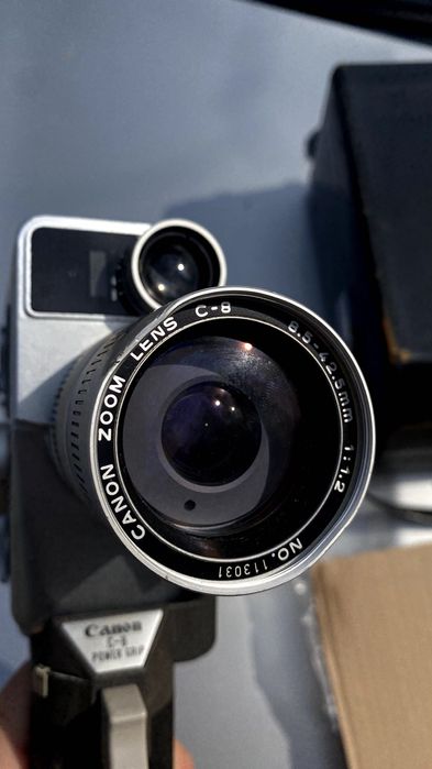 Canon CINE ZOOM 512 8mm vintage camera