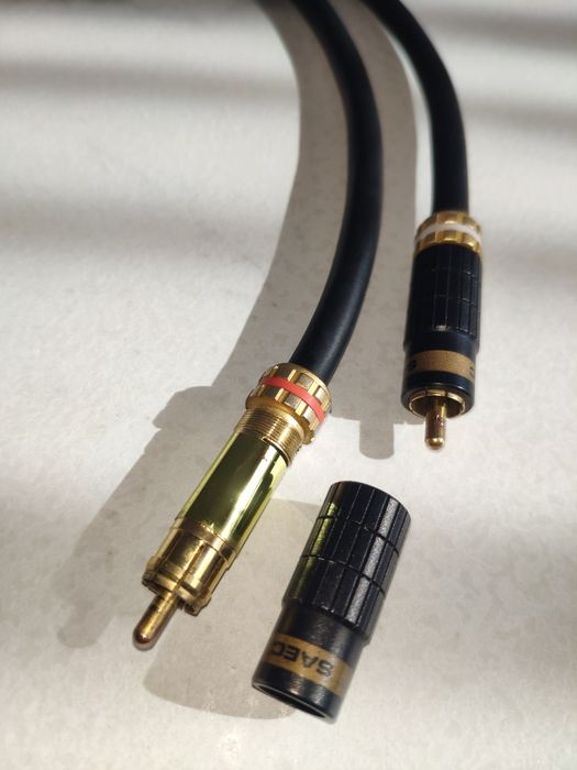 Cabluri SAEC (Audiotehnica), Accuphase  Japan