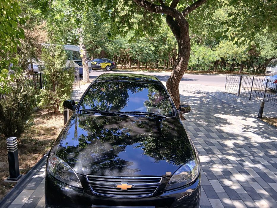 Ласетти сотилади 2006 йил