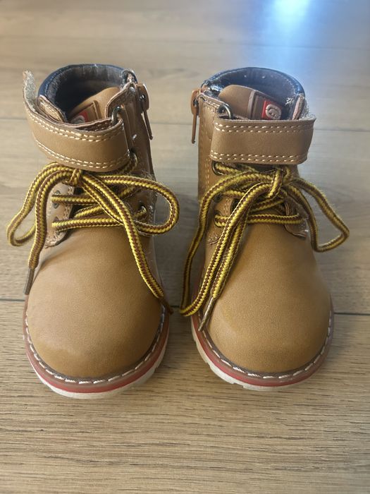 Ghete copiii in state perfecta marimea 21 unitd.