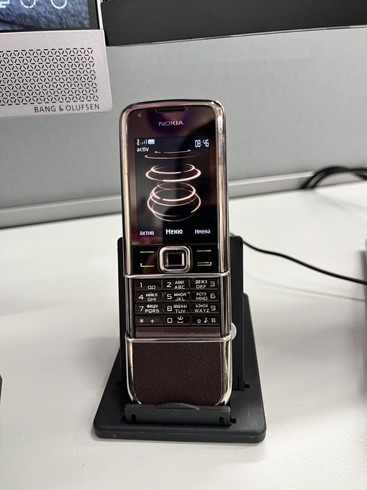 Nokia 8800 saphire art