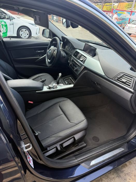 BMW F30 Luxury Automat 2015