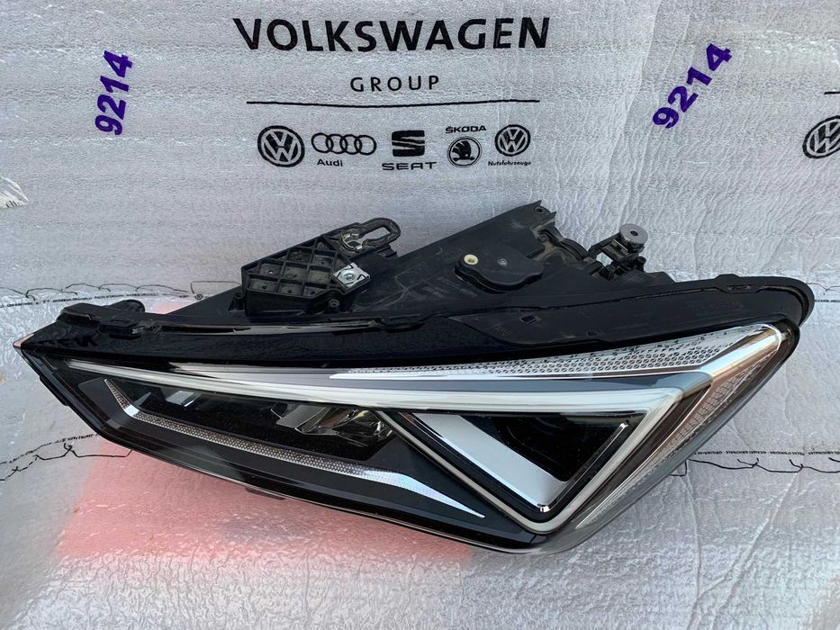 Far stanga Full LED Seat Leon 4, Tarraco, 5FB941007F