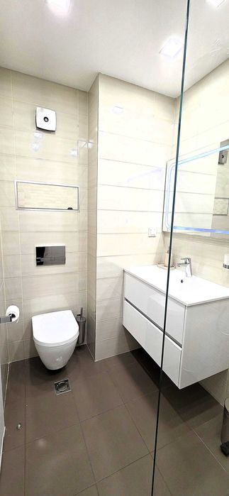 ПОД НАЕМ 4-стаен  апартамент Гео Милев, 140м2,