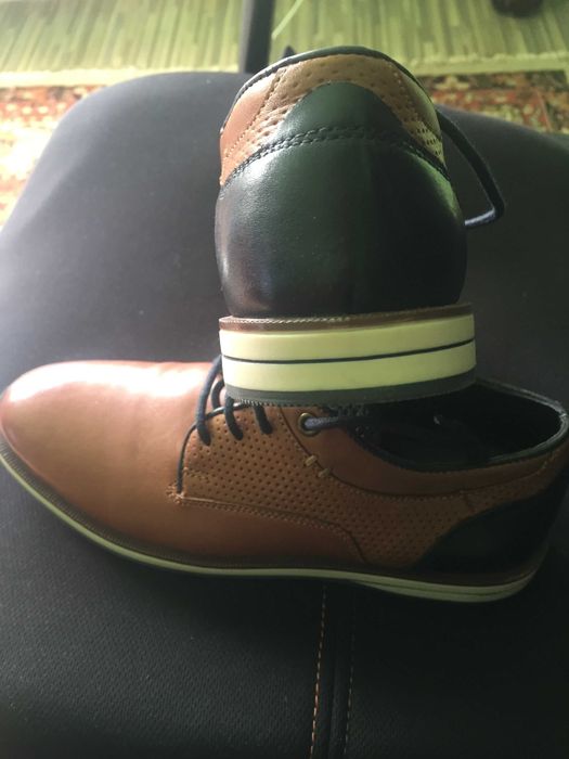 Pantofi piele naturala noi nouti,