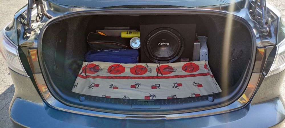 Продам автомобиль.