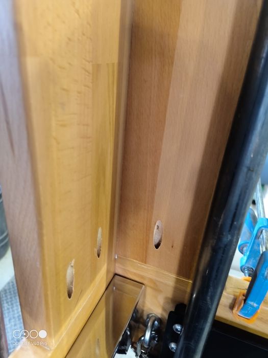 Reparatii mobilier