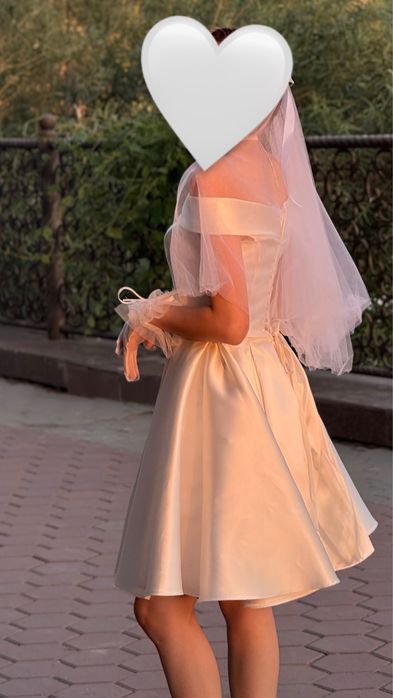 Продам мини свадебное платье