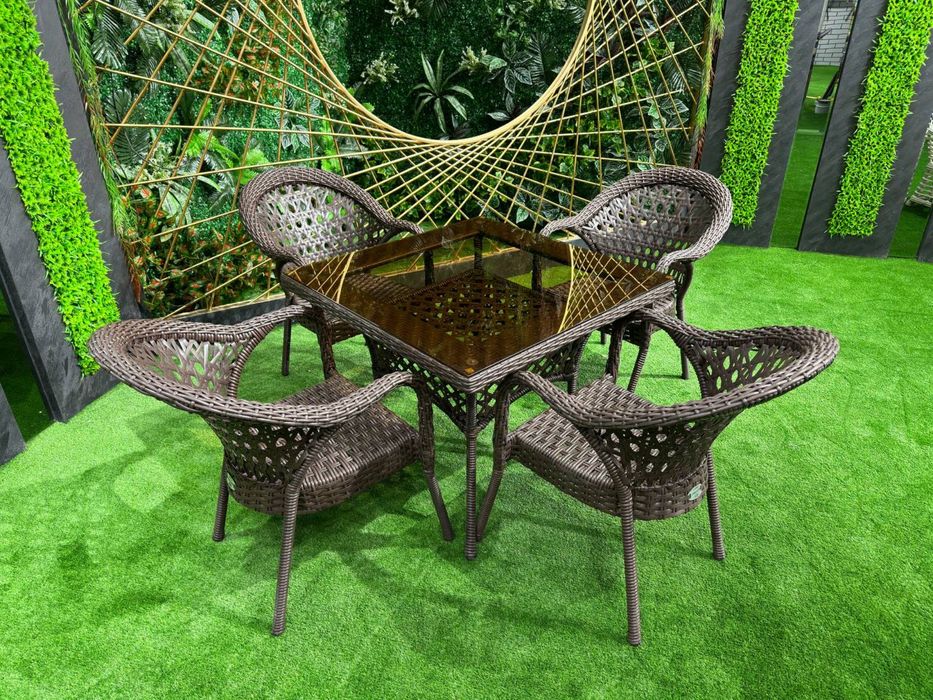 Pantera Ratan 555. Afina madel