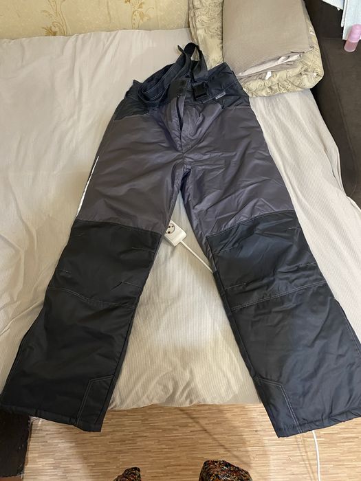 Продаю комбинезон двойка