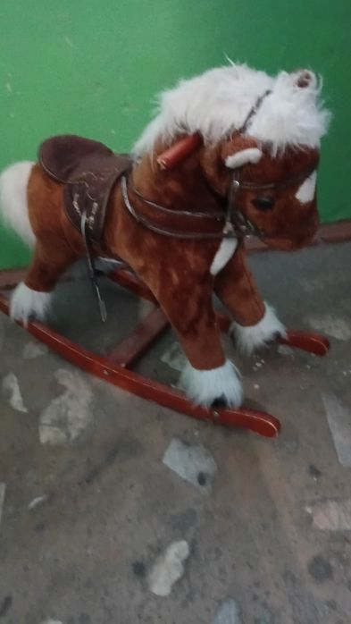 Лошадка качалка детская