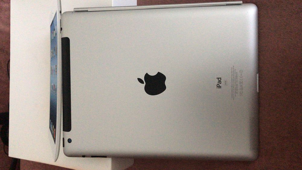 Оригинал  iPad 16GB