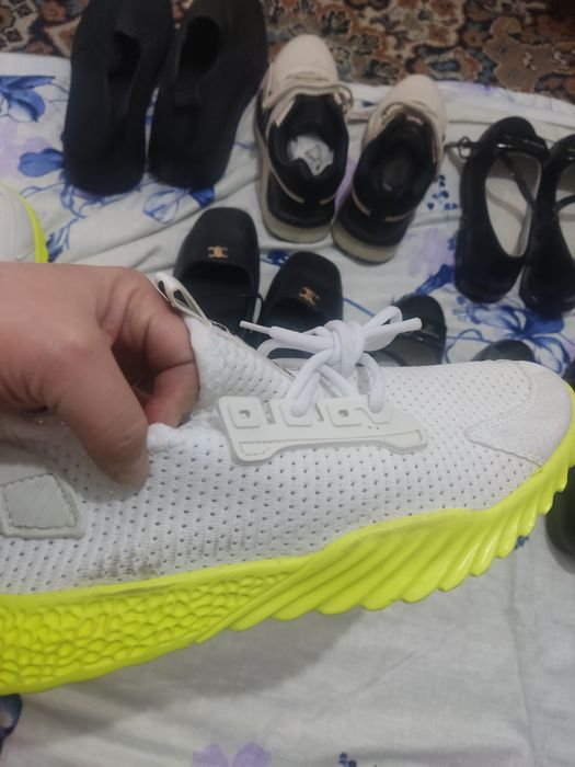 Обувь для школы 3000