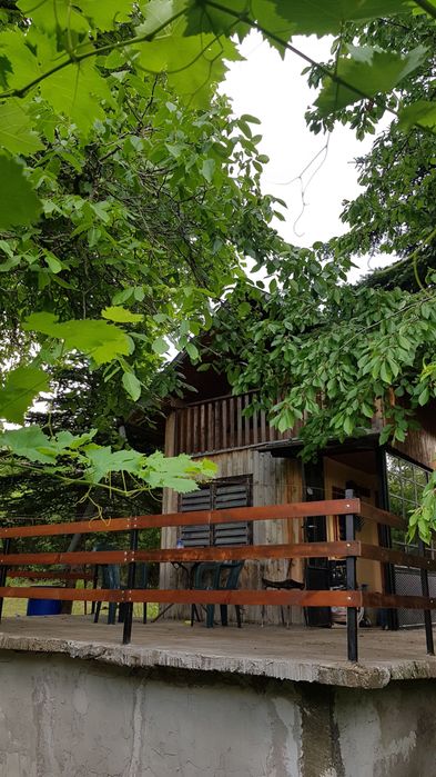 Продавам вила в с. Николаево