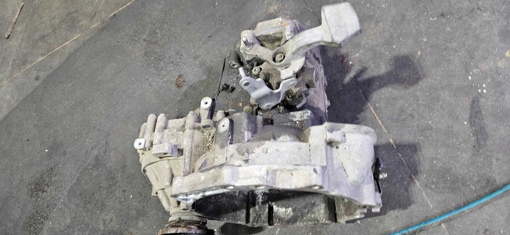 Cutie de viteze manuala 6 trepte 1.4 TSI VW Golf , Touran etc. cod JXP