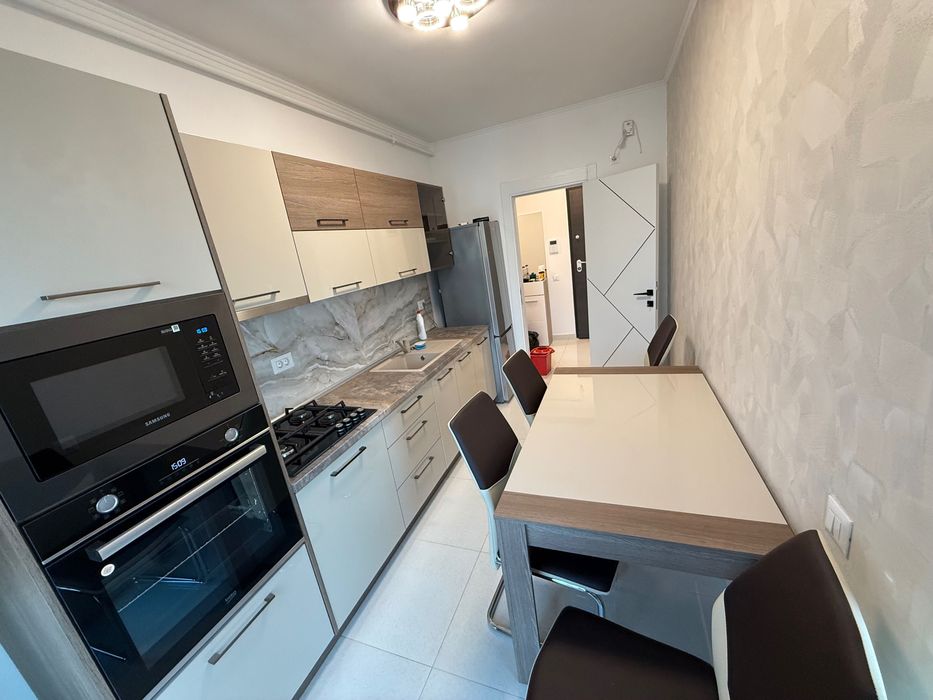 Apartament 2 camere de închiriat,loc de parcare– Exigent Plaza Faza 4