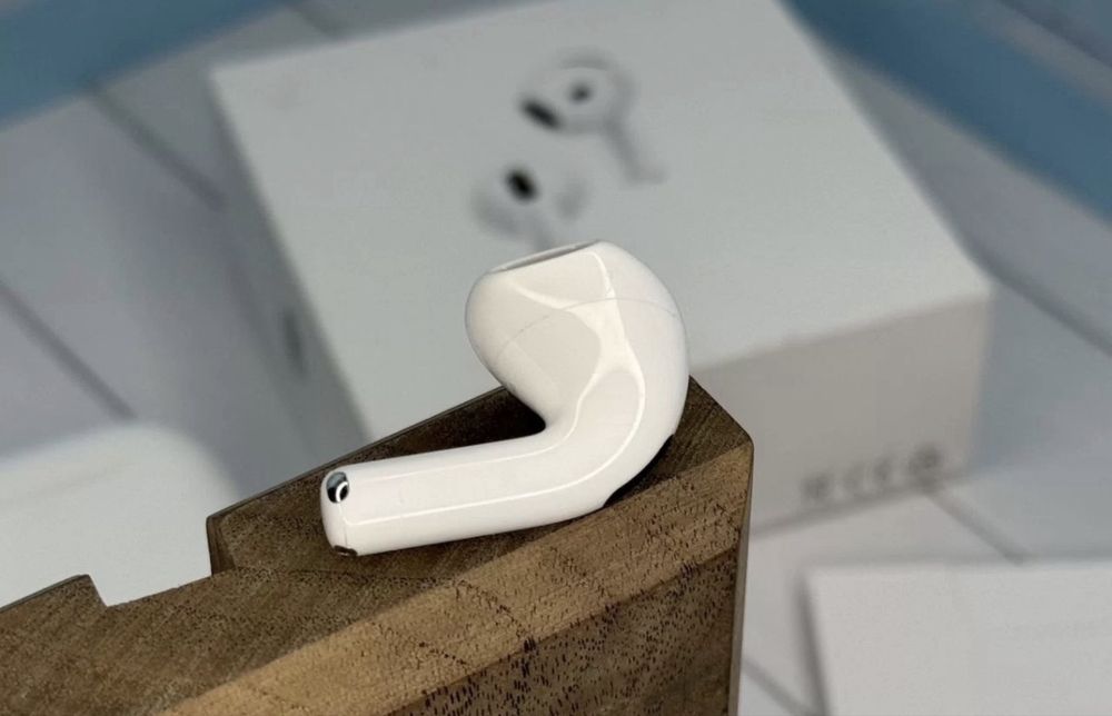 AirPods 4 ANC левый и правый наушник оригинал 100%