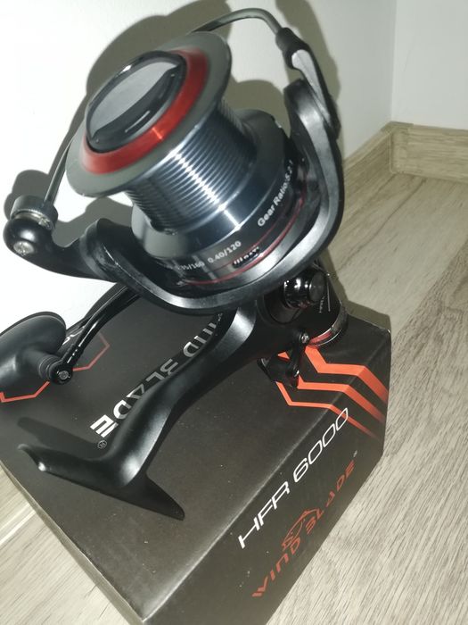 Set 2 Mulinete WindBlade HFR 6000 cu BaitRunner 10+1 Rulmenti