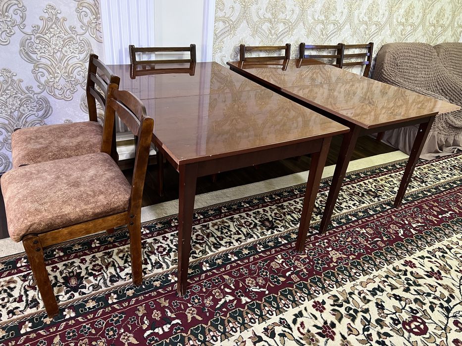 2 стол 14 стул  сотилади. Продам 2 стола и 14 стульев