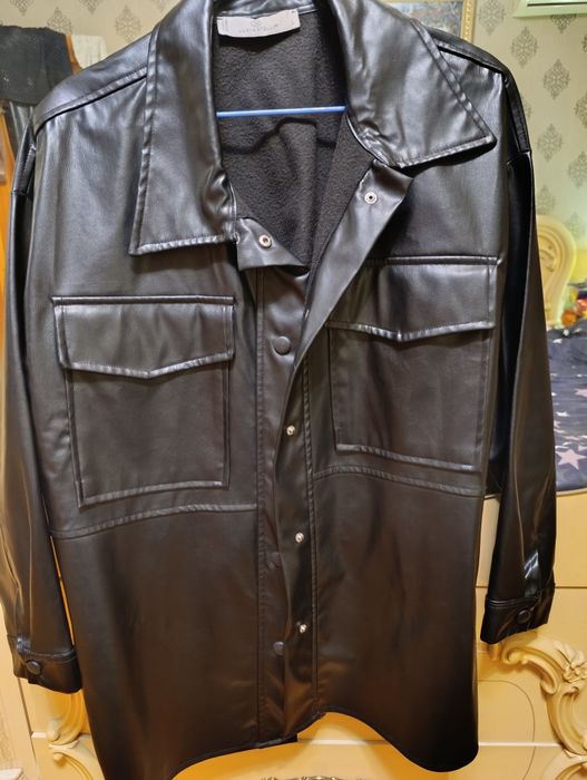 Женская рубашка из эко кожи