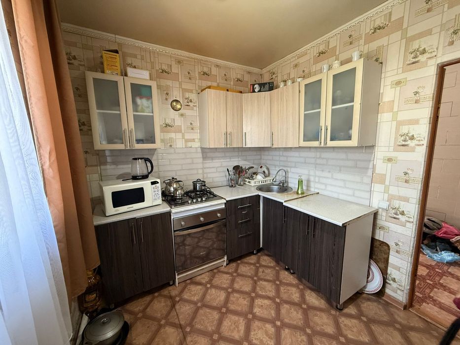 Продам кухонный гарнитур