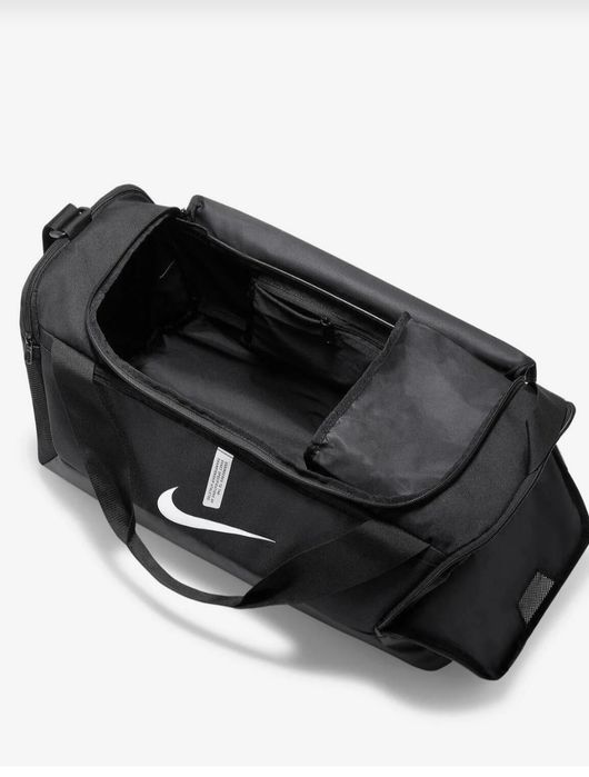 Чисто нов сак Nike