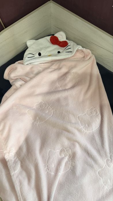 Hello Kitty раница и одеяло с качулка