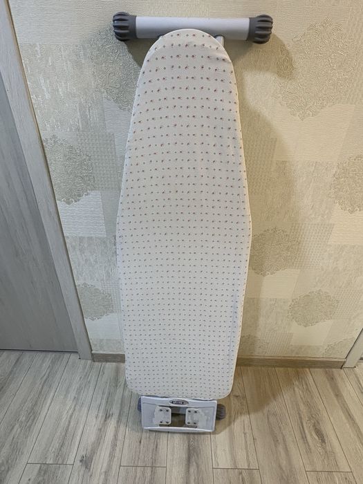 Dazmol doska, гладильная доска.