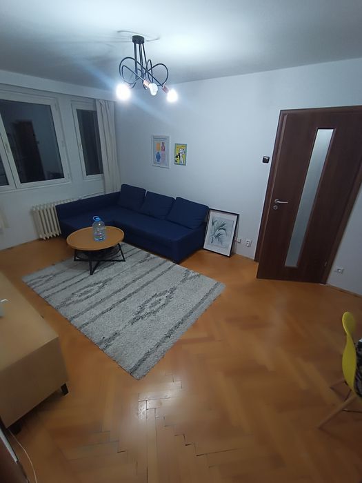 Inchiriez ap 2 camere