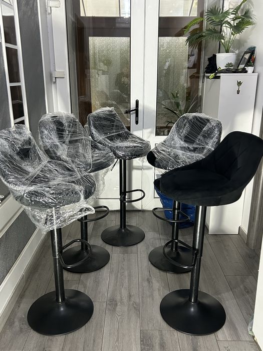 Vand scaune de bar