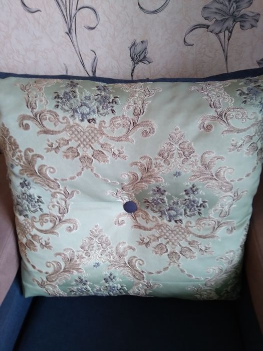 Продам мягкий уголок отдыха