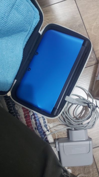 Netendo 3DSxl +5 игри