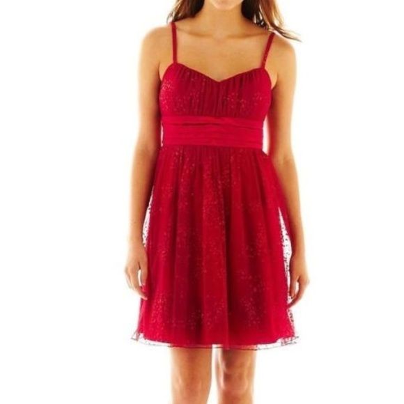 Нова рокля By&By