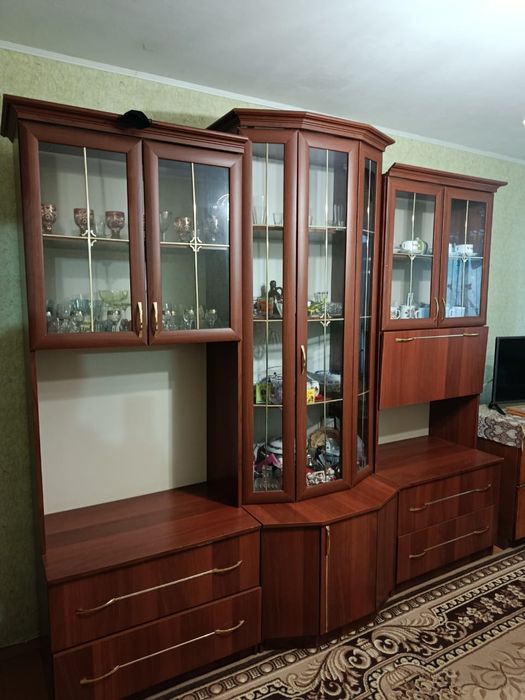 Продаётся Стенка б/у