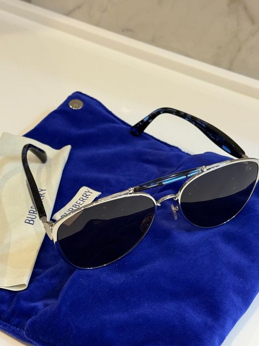 Новые очки Burberry