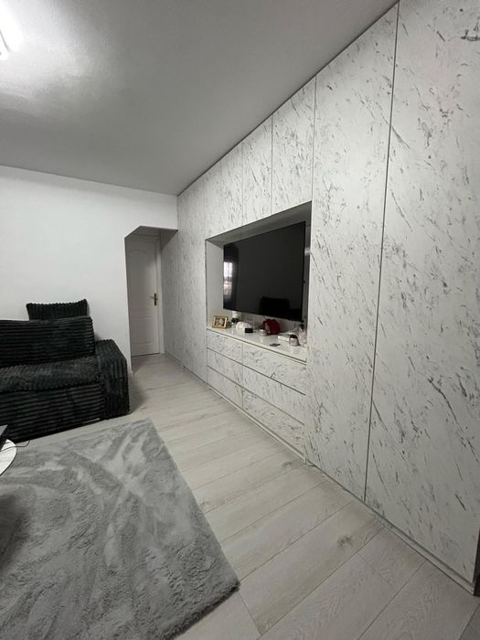 Apartament 2 camera vand sau schimb