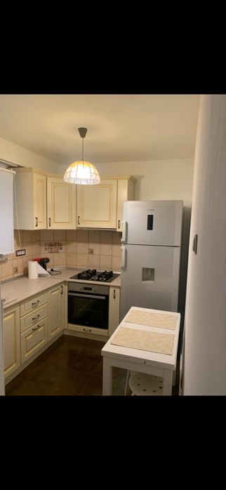 Inchiriez apartment