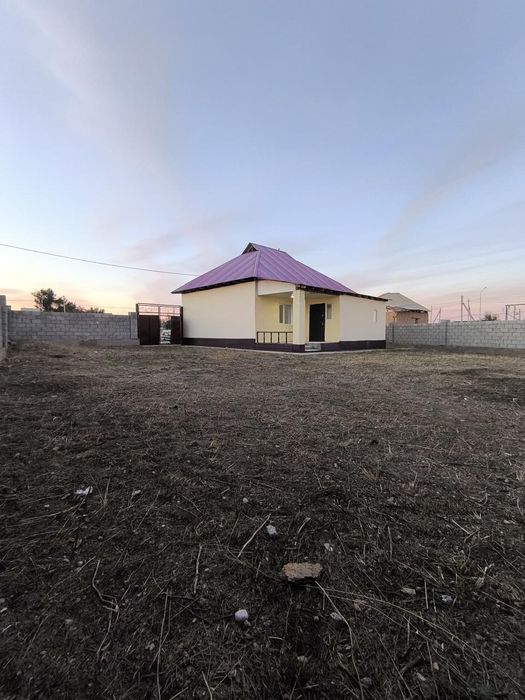 Шубарсуда жана уй сатылады