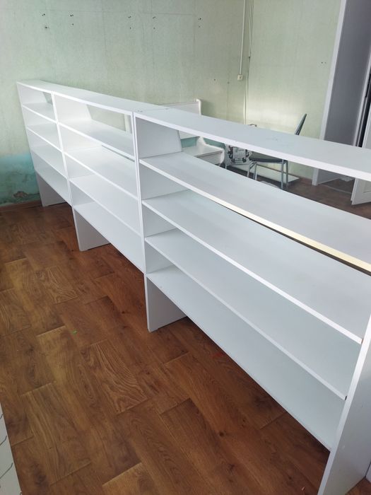 Продам торговые витрины