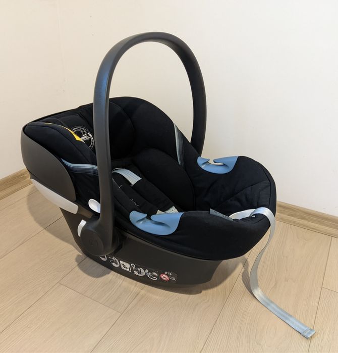 Scoica auto Cybex Aton M I-size deep black