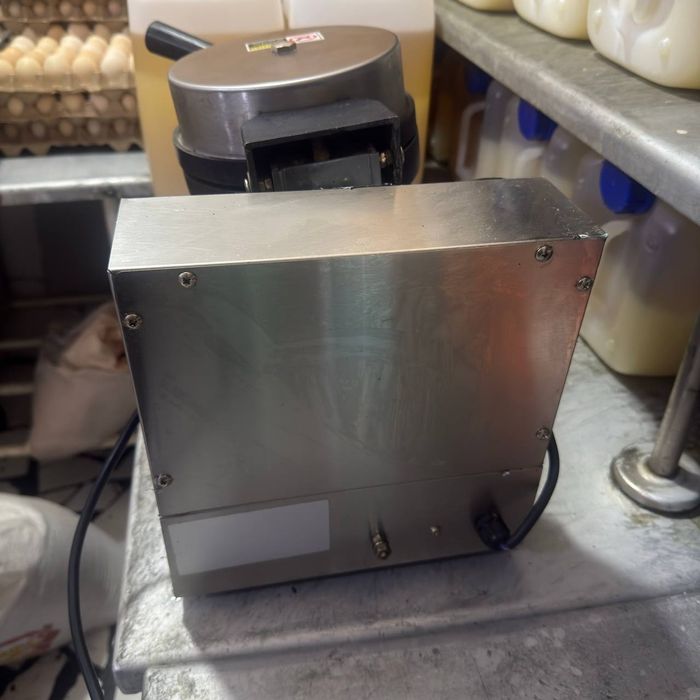 Срочно продам аппарат для бургеров